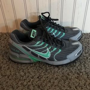 NIKE AIR MAX TORCH Sneakers Size 8.5
